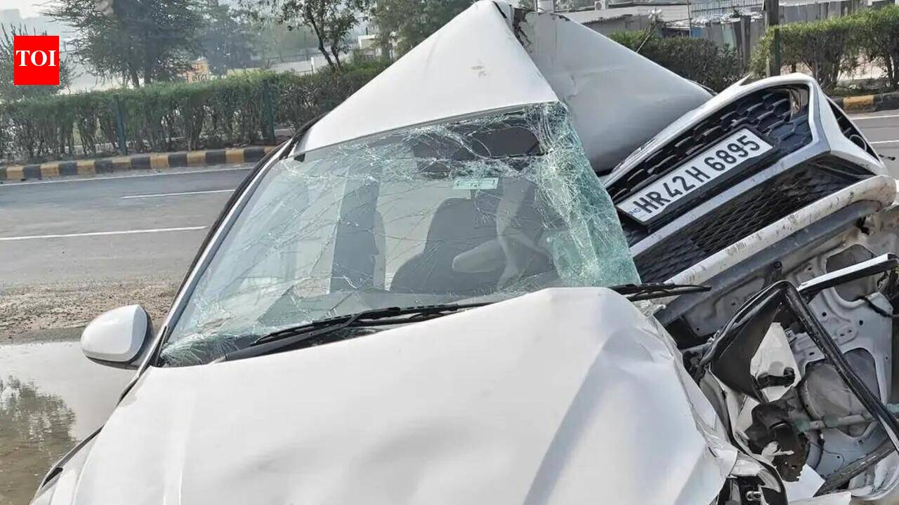 SUV struck from side on Dwarka eway, two friends die