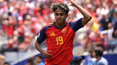  Lamine Yamal’s playful airport antics leave fans divided ahead of Spain and Portugal showdown