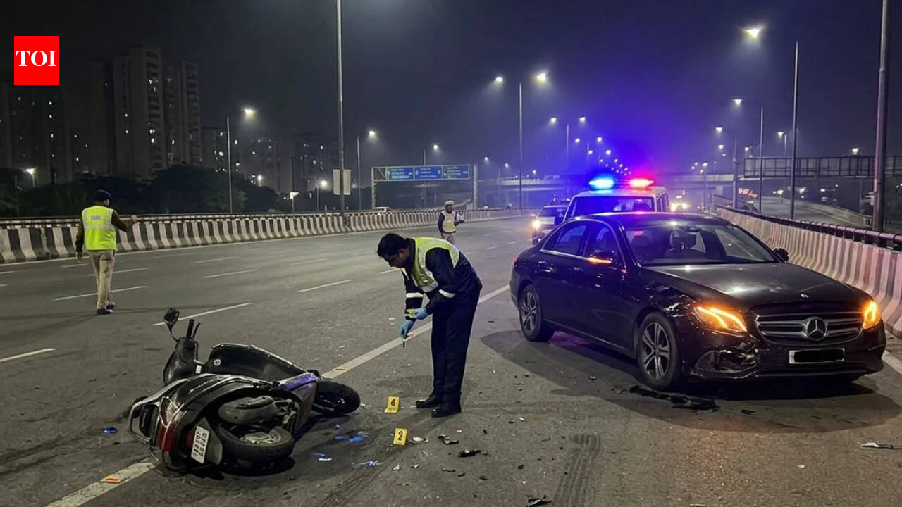 Merc rams into scooter at Vatika Chowk in Gurgaon, man dies | Gurgaon ...