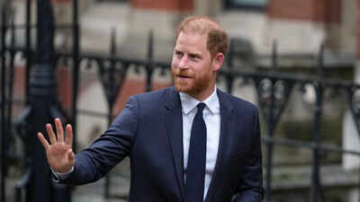 Prince Harry to stay at Buckingham Palace during UK visit as Meghan, children skip London trip