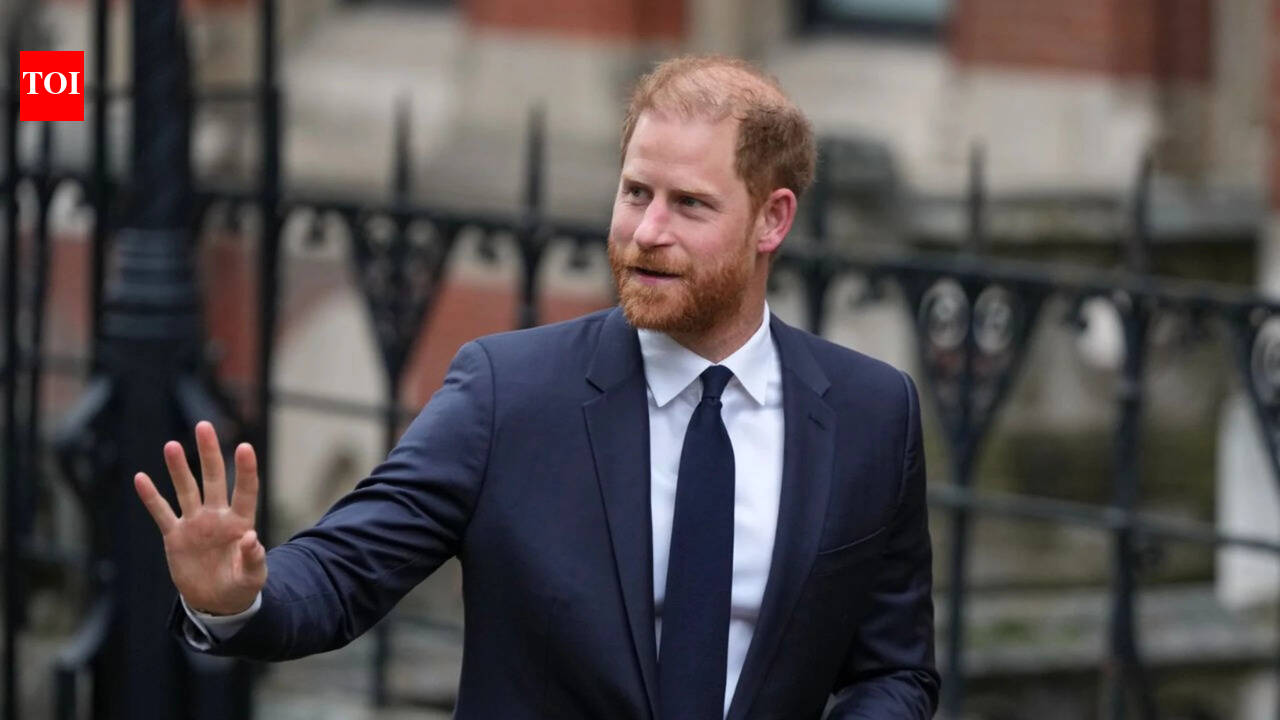 Prince Harry to stay at Buckingham Palace as Meghan, children skip London trip
