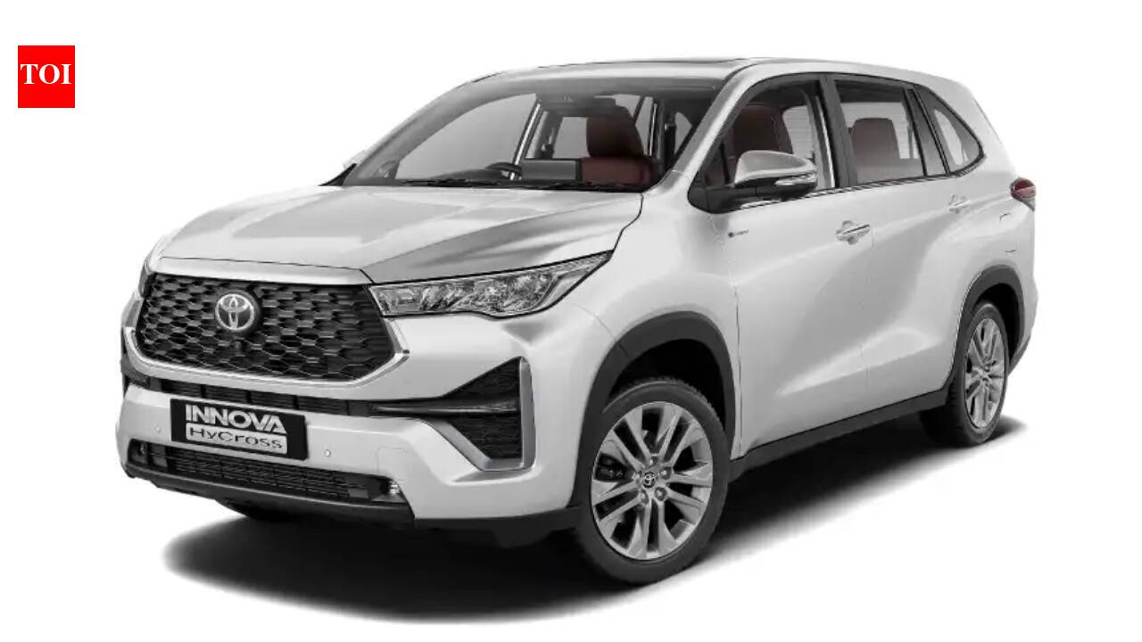 Toyota responds to viral E20 Innova Hycross breakdown video: Details