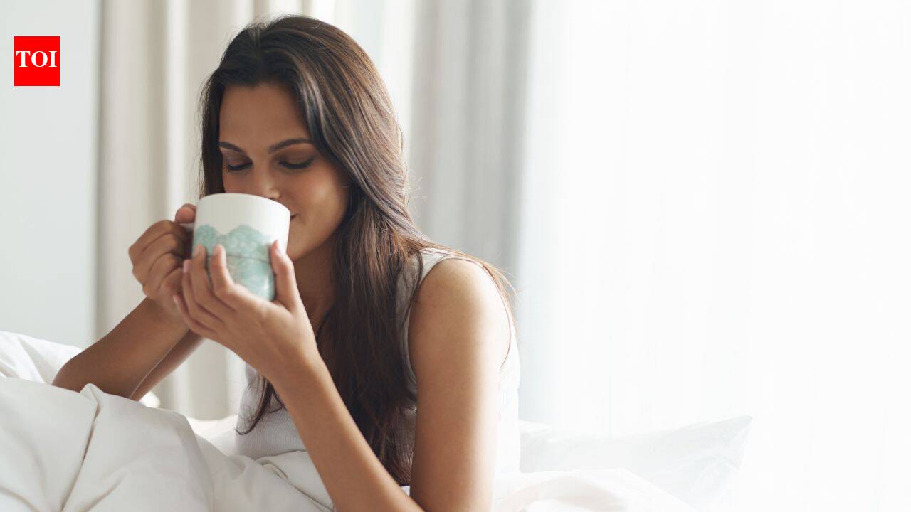 Reason you should never drink coffee within 60 minutes of waking up