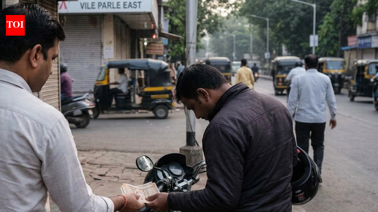 Mumbai commuter falls for fake cop's gutka fine, loses Rs 13,000