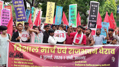 AISA stir at Lok Bhavan against NEET leak, restructing of varsities