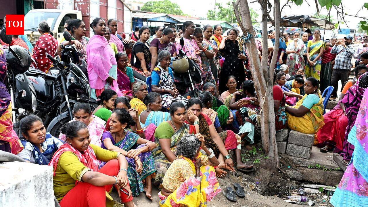 Missing fishermen: Kin cling to hope as search yields no trace