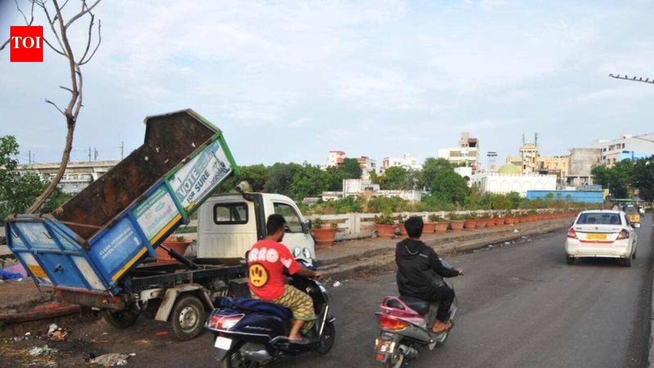 Motorists on edge as garbage spill turns bridge into accident spot
