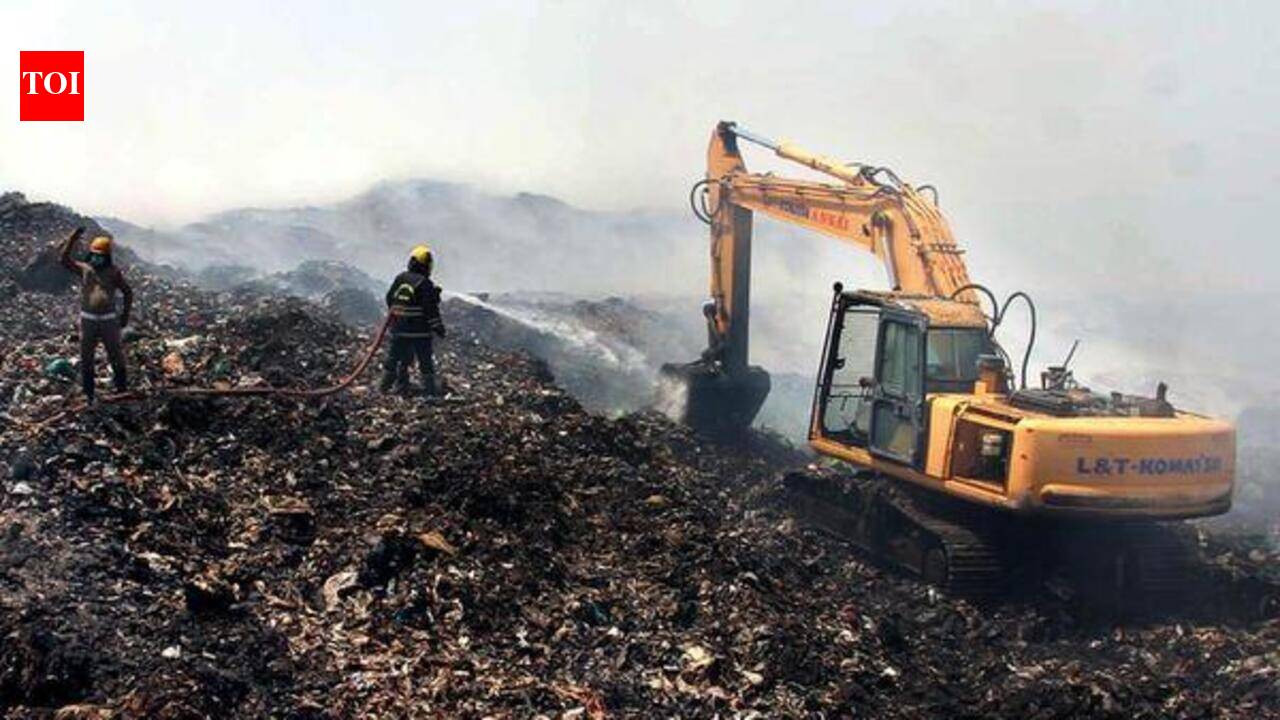 Fire at Vellakal dumpyard continues for second day