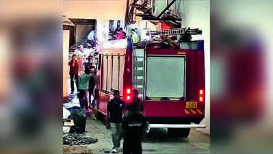  Three workers collapse in sewer at UN Mehta centre, one critical