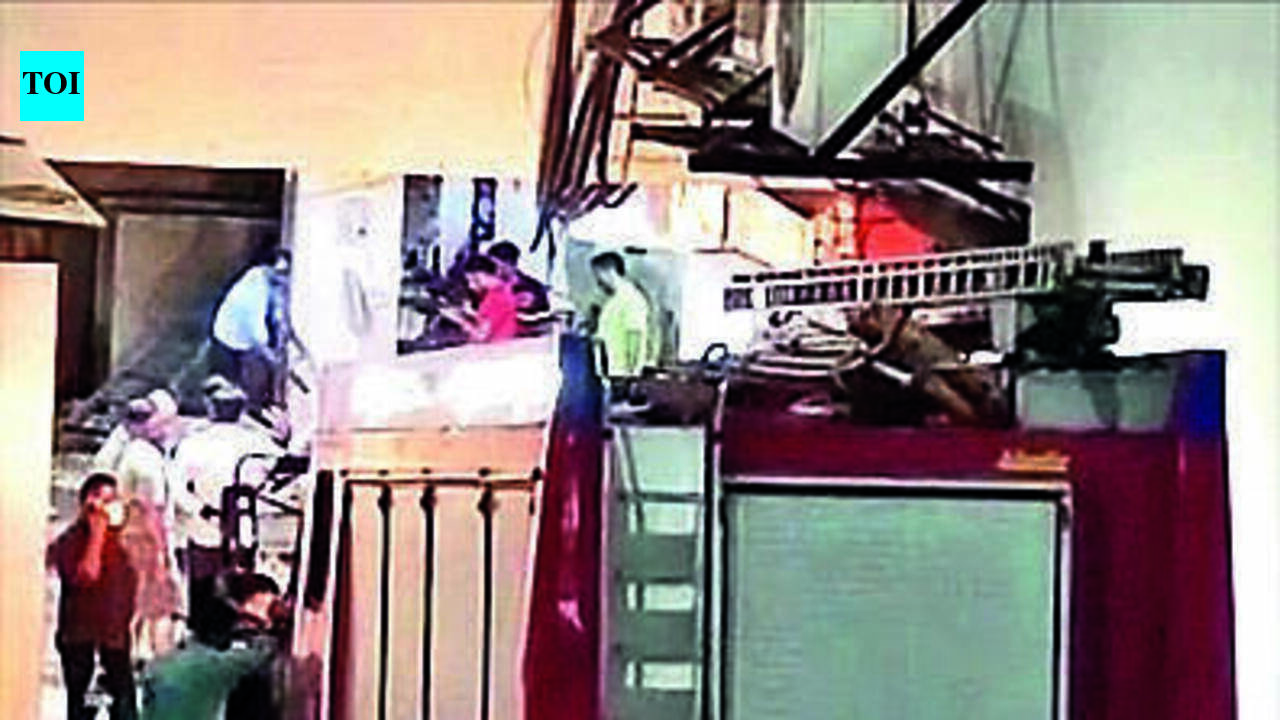 Ahmedabad: Three workers collapse in sewer at UN Mehta centre, one critical