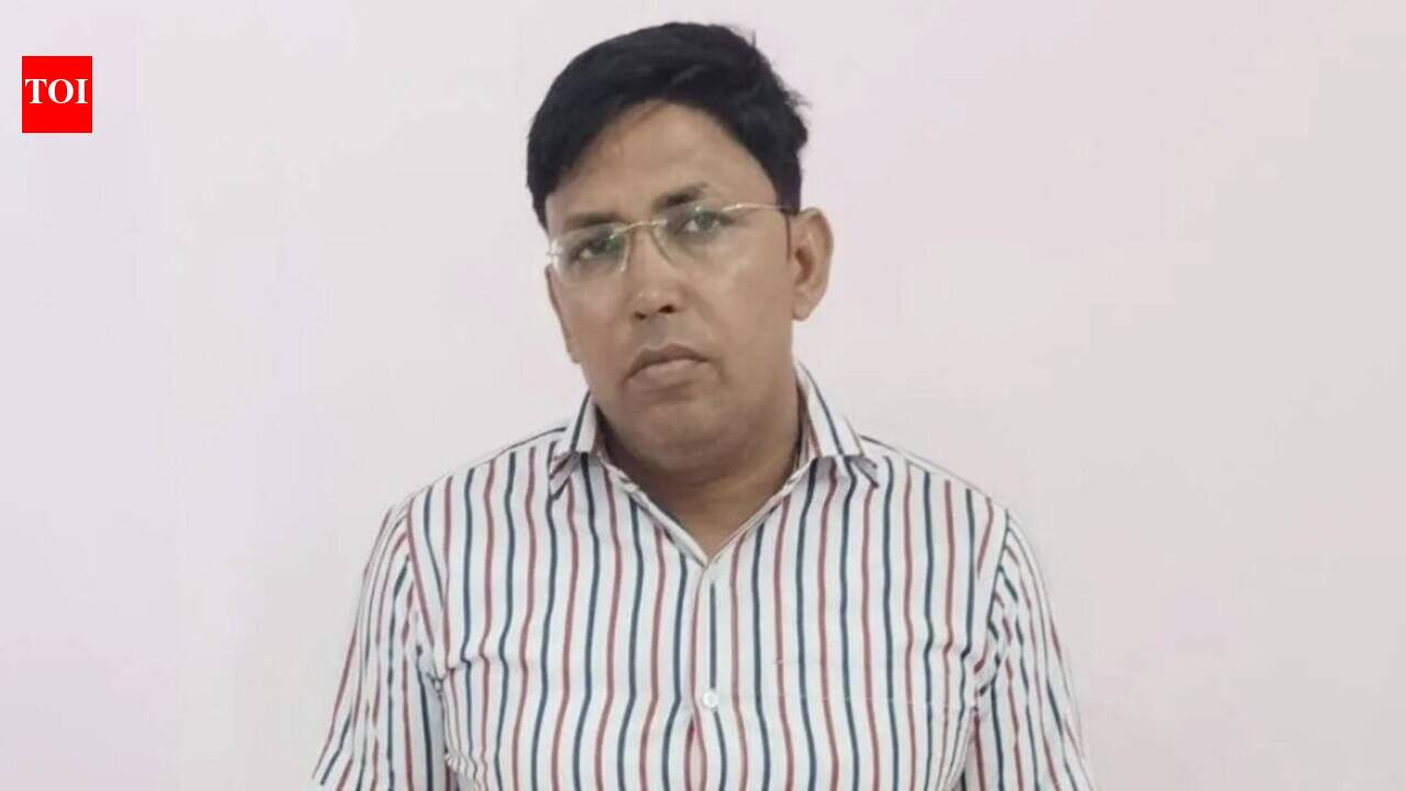Doc caught in bribery case found working in three districts’ health facilities