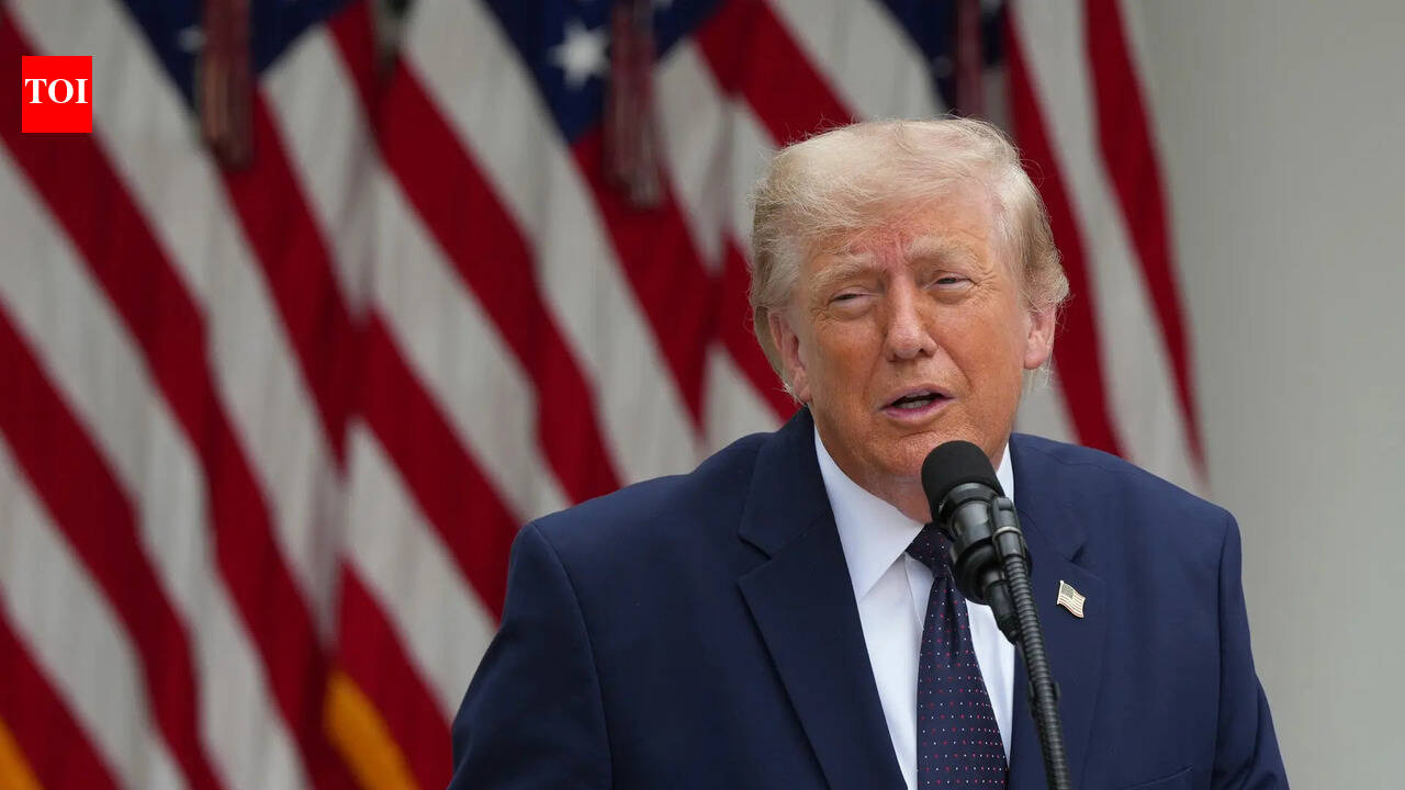 'There'll either be a deal with Iran or US will 'finish the job': Donald Trump