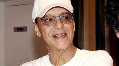Vidhu Vinod Chopra buys Pali Hill apartment; shells out Rs 7.75 crore to acquire flat from Rakeysh Omprakash Mehra's production company