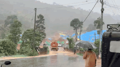 Video captures terrifying moment landslide hits Wayanad, 1 dead, 7 injured