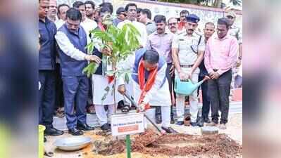 Planting trees best way to combat climate change: CM