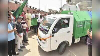 JMC rolls out electric garbage hoppers in newly added areas