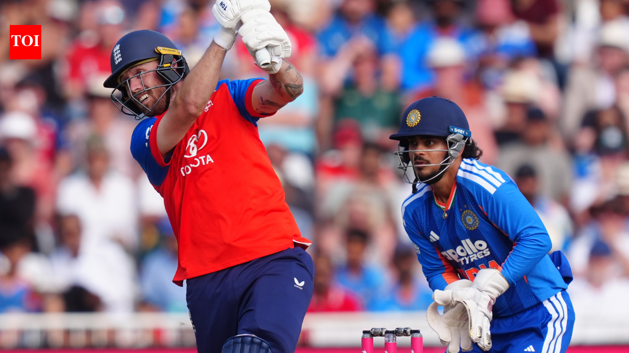 IND vs ENG 3rd T20I: Wickets keep falling, but Philip Salt responds with gritty half-century
