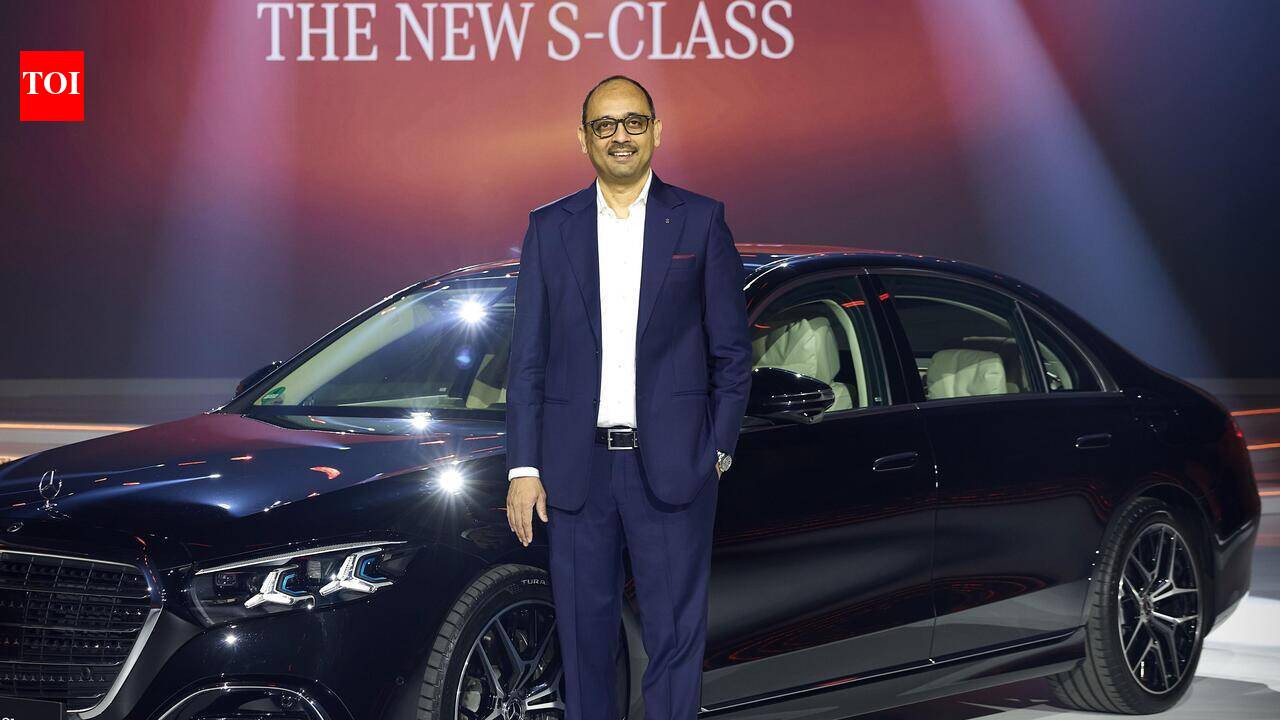 Mercedes finds more buyers at the top end; plans broader EV portfolio