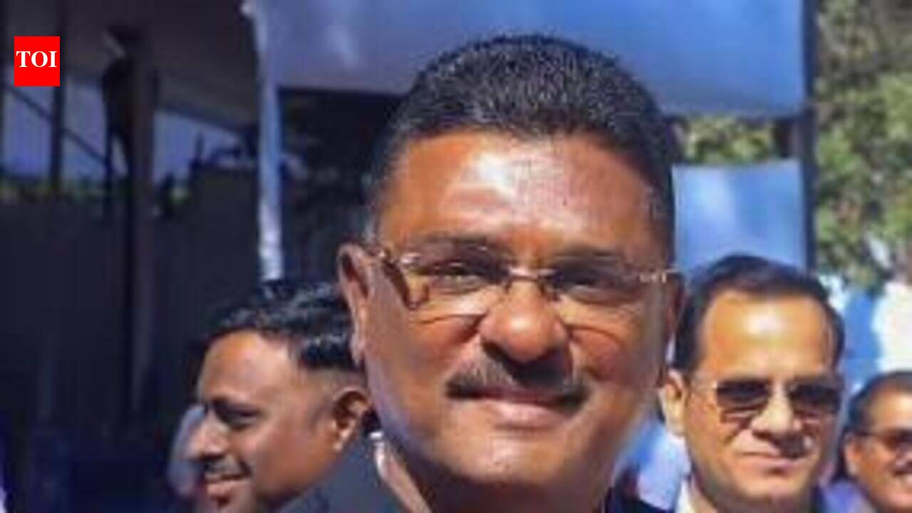 Maharashtra transport minister admits to racket in RTO, orders SIT probe