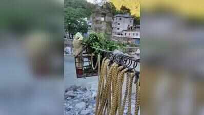 8 yrs after Bhakuna bridge washed away, villagers risk lives on trolley
