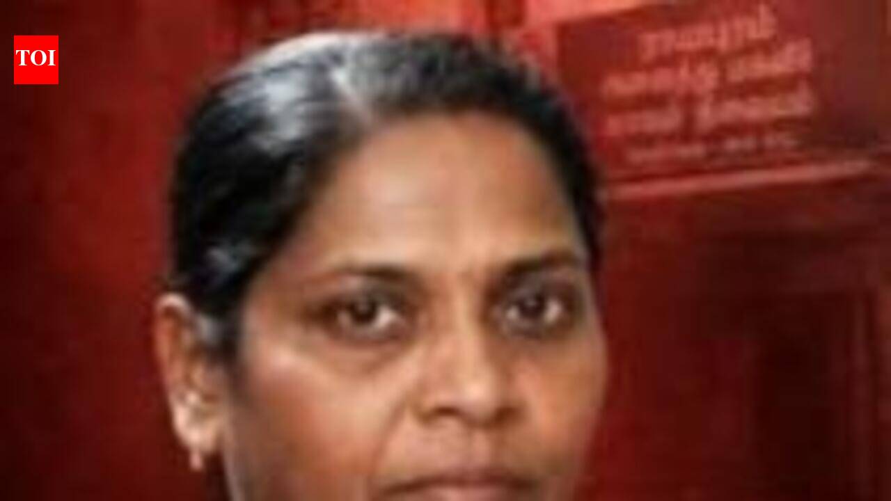 Investment fraud: Suspended woman inspector arrested