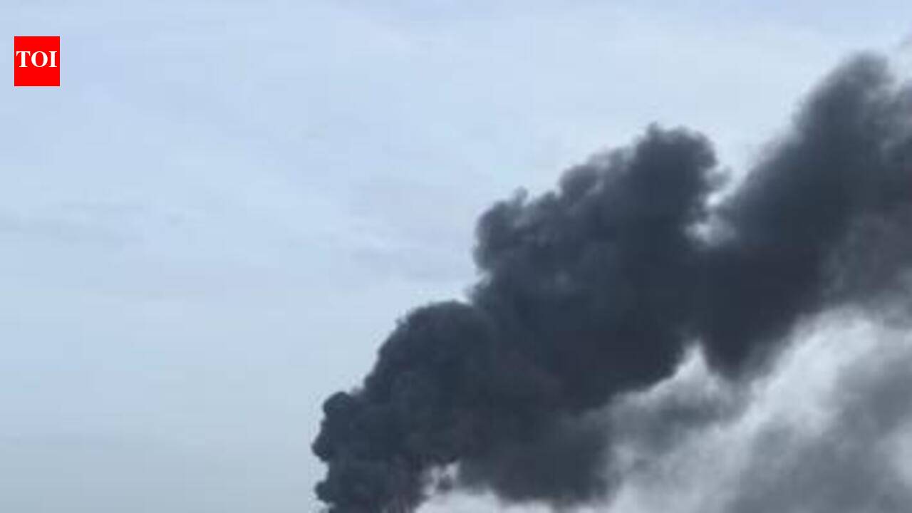 Massive fire engulfs plastic scrap yard in Trichy