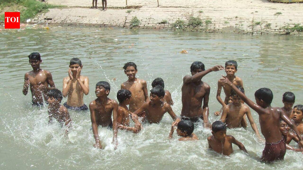 Showers bring relief for locals as max temp dips by 5 degrees Celsius