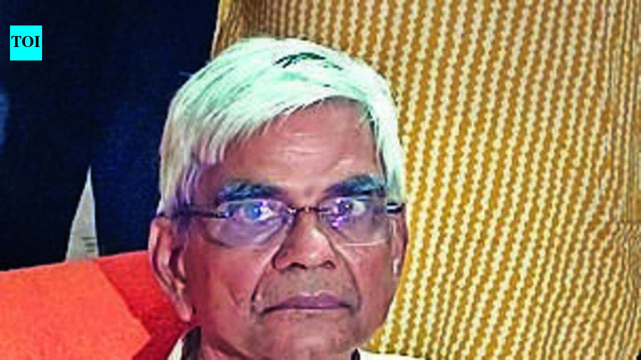 ‘No friendship, no fear, always found solutions’: Ex-colleagues recall Krishna Mohan’s administrative qualities