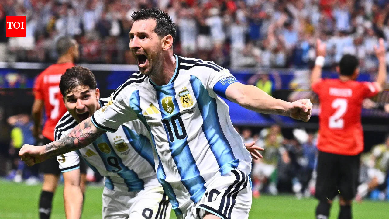 Lionel Messi hits eighth goal to lead Golden Boot race with historic World Cup display against Egypt