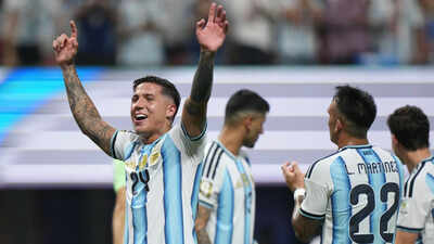 Enzo Fernandez scores the 3,000th goal in men's World Cup history and it fires Argentina to the quarter-finals