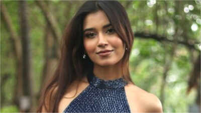  Akanksha Chaudhary and Shilpa Shinde lock horns; former says 'Pichla show rotiyaan bail ke jeeta tha yahan rotiyaan bailne ka system nahi hai'