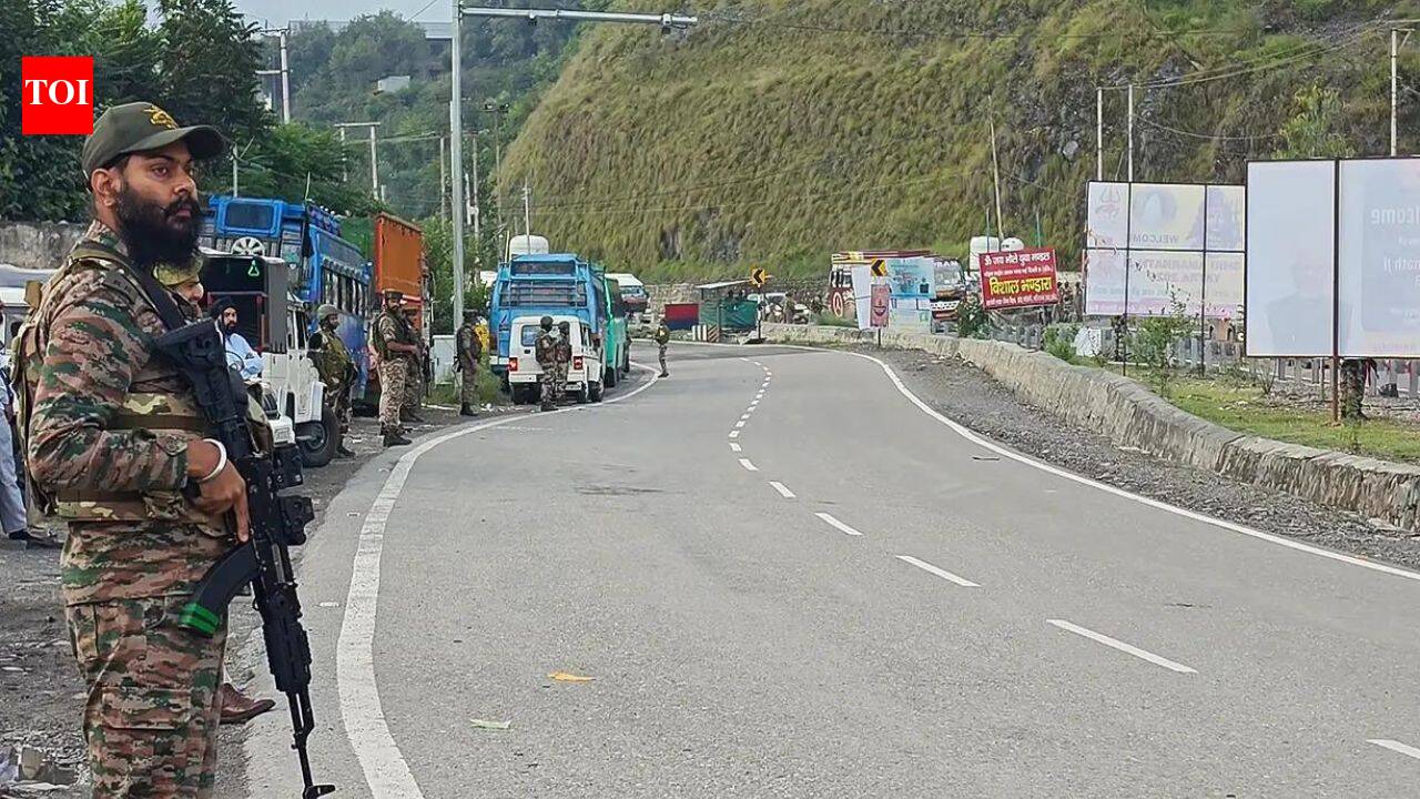 'You can run but can't hide': Armed forces neutralise Lashkar terrorist in J&K's Shopian