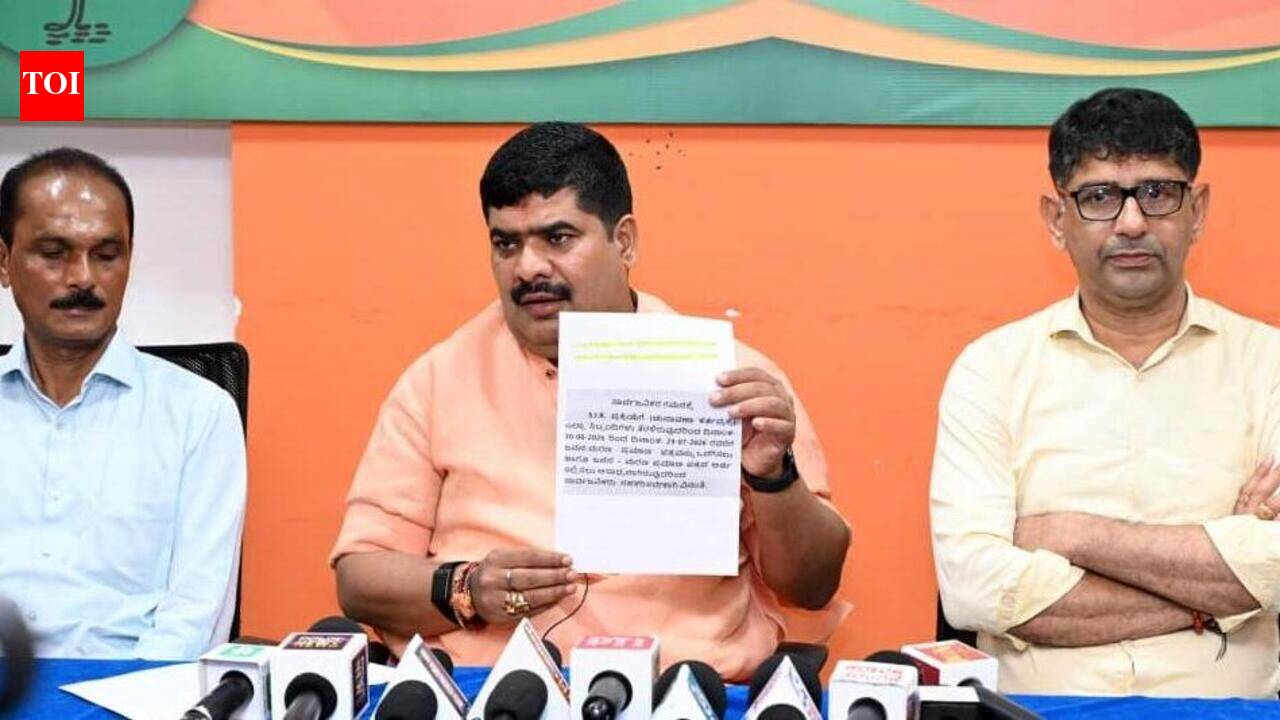 MLA slams govt for birth, death registration curbs for SIR work