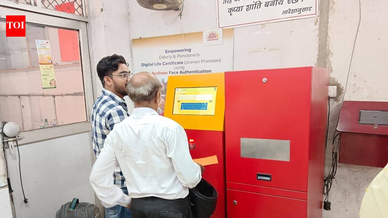 India Post launches self-service speed post kiosk in Jamshedpur