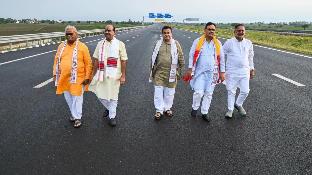 Delhi-Mumbai Expressway 80% complete, travel time to reduce to 12 hours: Nitin Gadkari