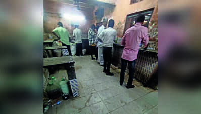 Tasmac bars enjoy extension, but remain filthy, dingy