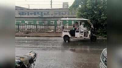 Rain, cloud cover bring relief as mercury dips in Kanpur