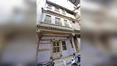 AMC unveils heritage website, reviews roadmap for old city's preservation