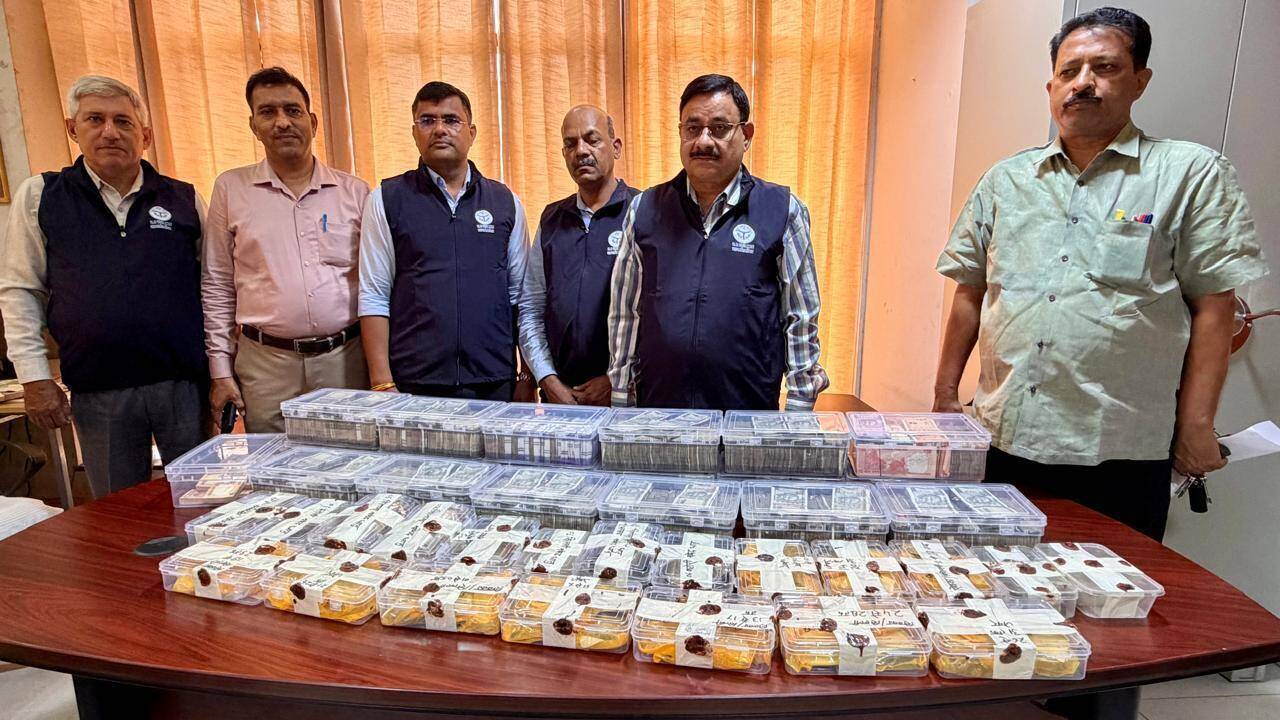 ₹1.62cr cash, gold-silver worth Rs 20cr recovered from former ARTO’s home