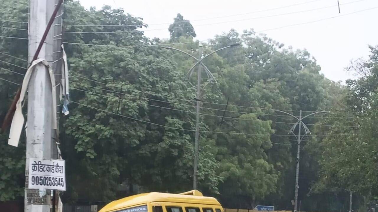 On traffic helpline, 500 calls in 2 hours in Gurgaon