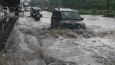 Early flooding raises drain desilt questions for MCG