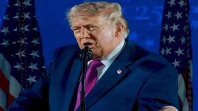 Trump's threat makes Dalal Street nervous, Sensex falls 1,700 points