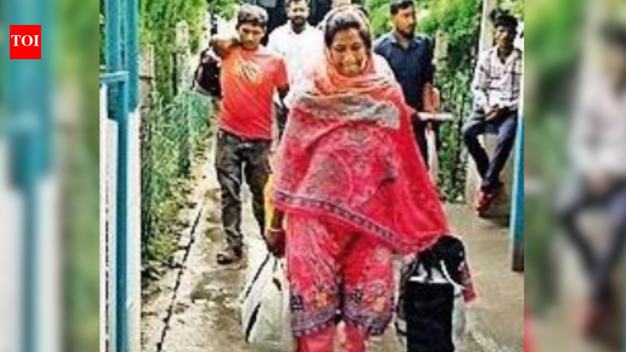 Wrongly deported to Bangladesh, 4 Bengal residents back after 13 months