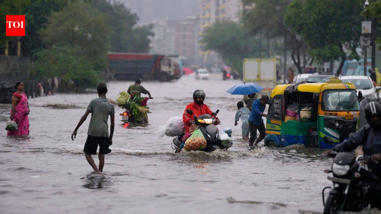 Ghaziabad shuts schools till Class 12 on Thursday amid heavy rainfall