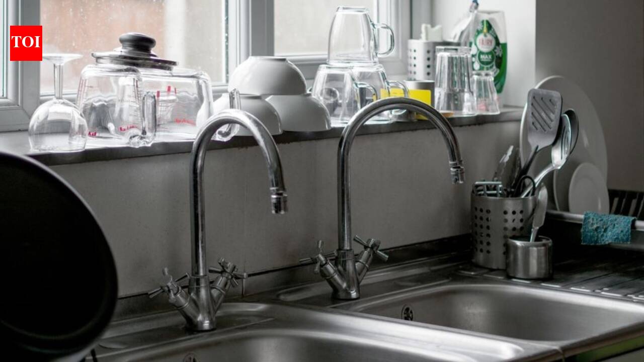 Before the holidays, the trick of leaving a glass of water in the sink can save you from a nasty surprise upon your return