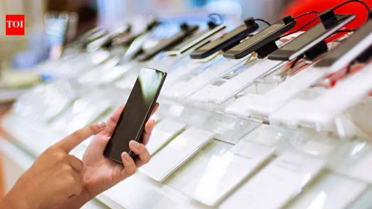 Government has 'good news' for Xiaomi, Samsung and other brands as import duties cut some smartphone and electronic components
