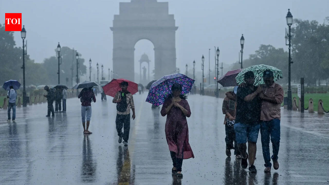 Monsoon covers entire India, overall rain deficit reduced to 14%