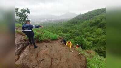 18-year-old trekker from Mumbai falls while clicking selfie near KP waterfall in Khopoli, rescued in 3 hours