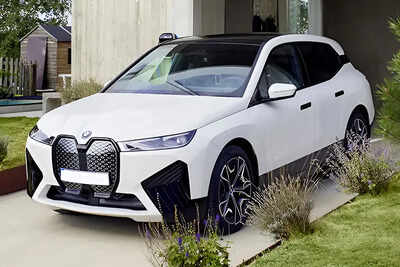 BMW iX