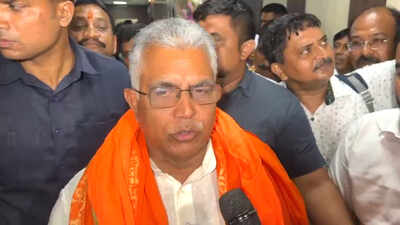 TMC, BJP clash over Kolkata rally as police file 2 FIRs
